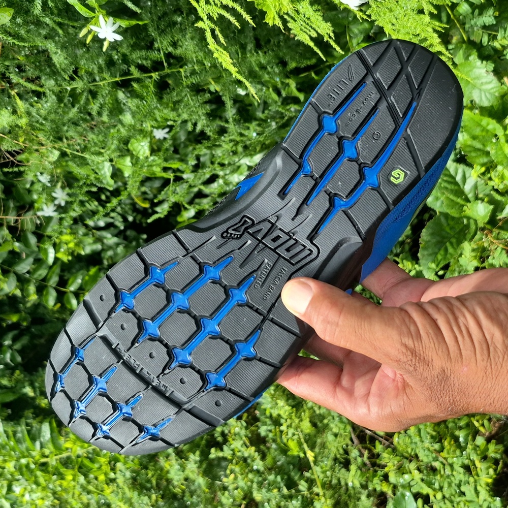 Inov-8 Men's F-Light 235 V3 Vibrant Blue Athletic Shoes - Picture 9 of 17